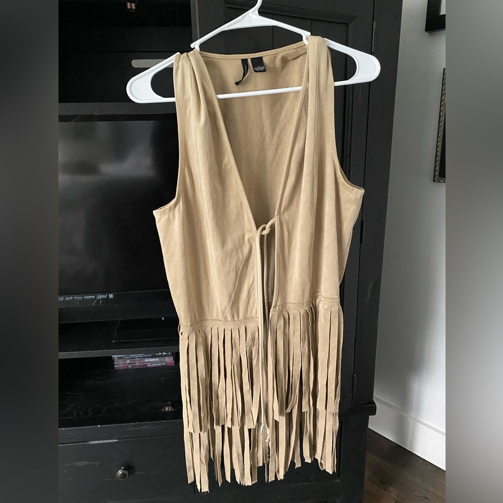 Women’s faux suede fringe long vest -